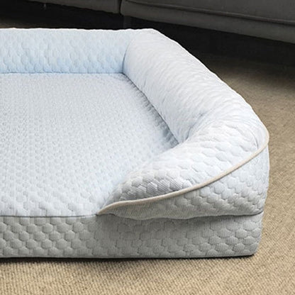 Close up of the raised edge and fabric