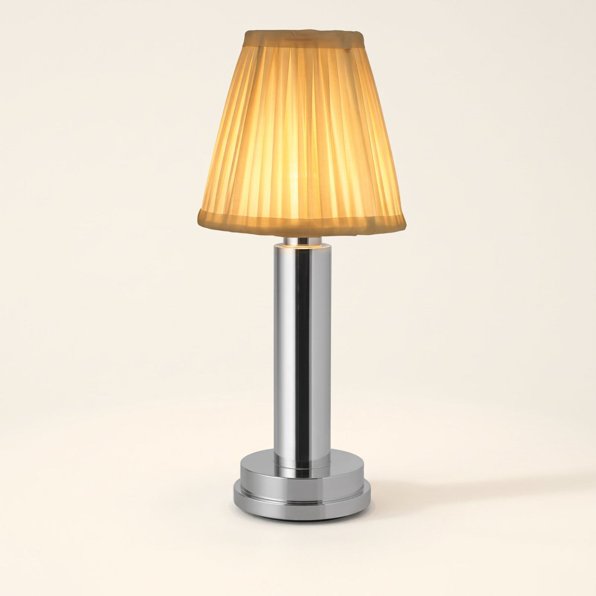 Cordless rechargeable touch table lamp in silver