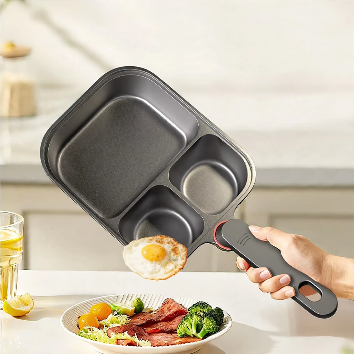 Frying Pan with Detachable Handle, 3 in 1 Breakfast Pan 1