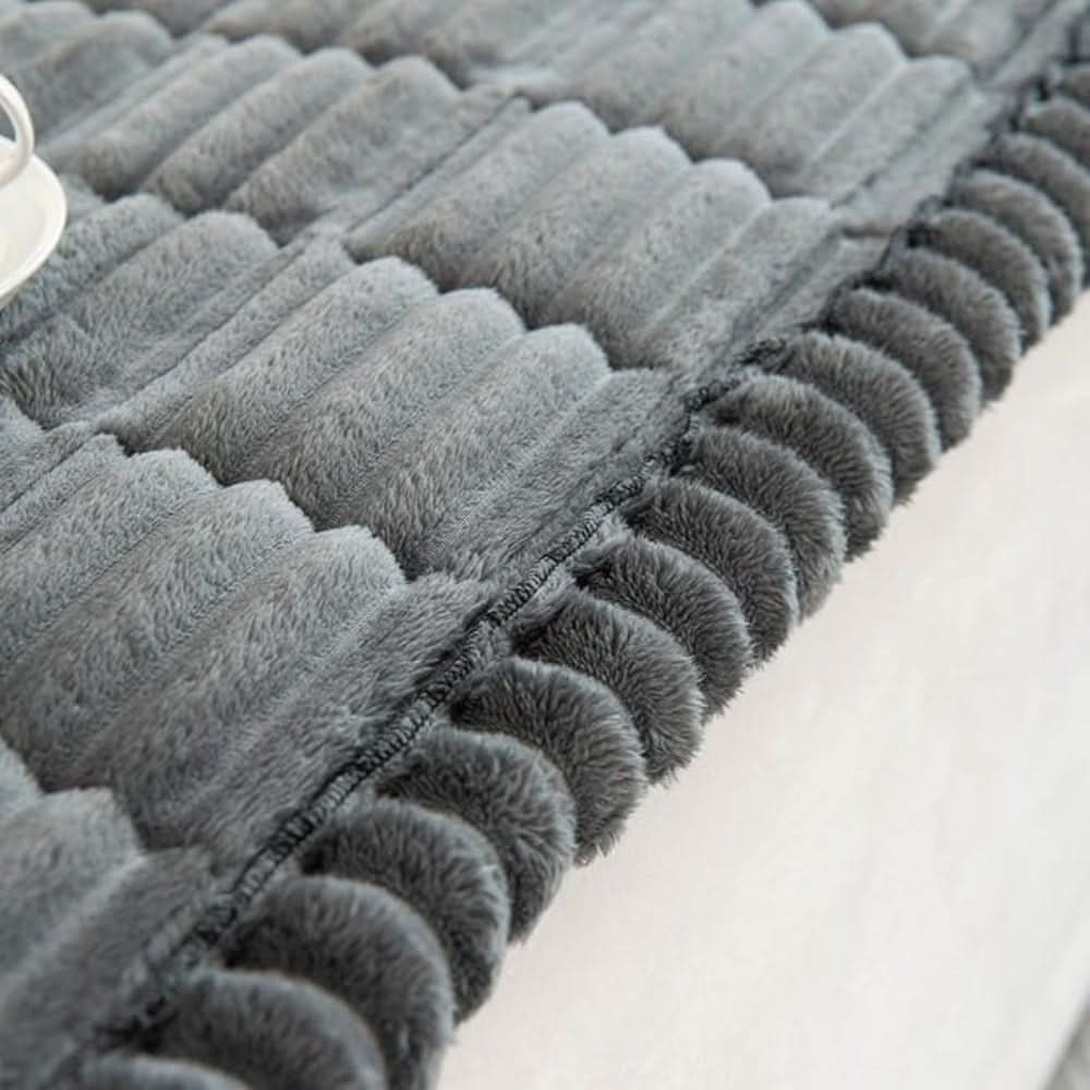Plush Couch Cover, Non-Slip Quilted Sofa Seat Cover 7