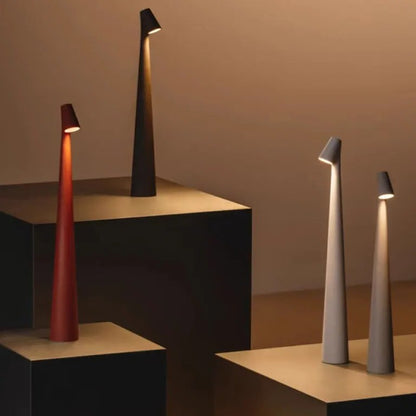 Slim cordless LED table lamps in both heights with a warm evening glow