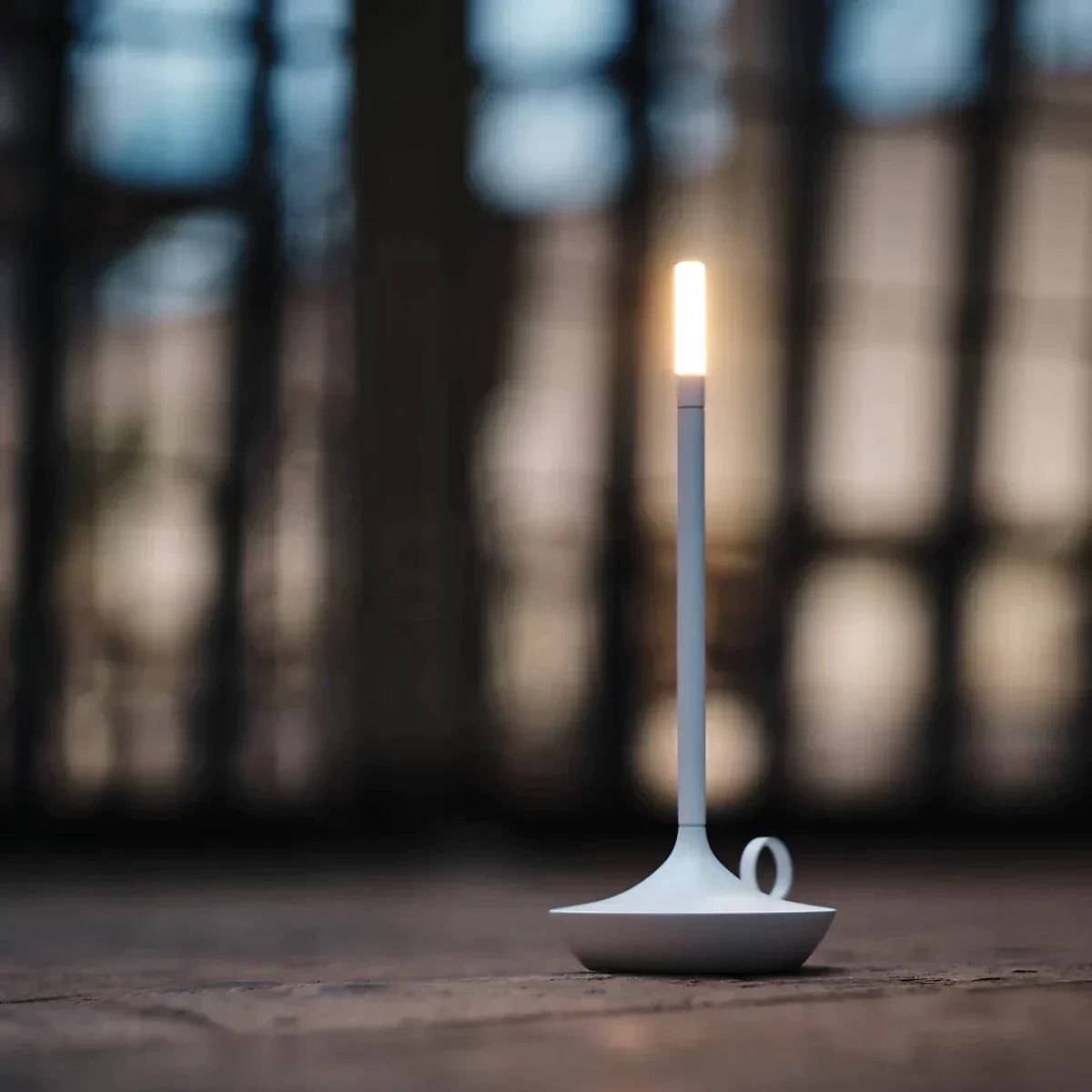 Table Lamp, Cordless Rechargeable LED Candle Style Lamp photo 2