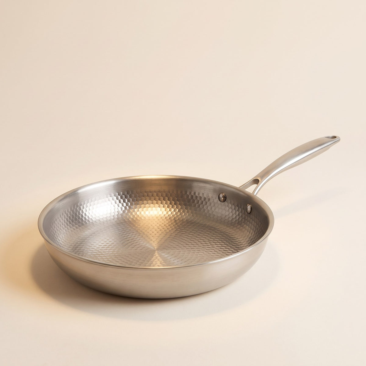 Uncoated stainless steel frying pan