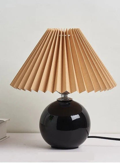 Vintage Pleated Table Lamp in black and brown