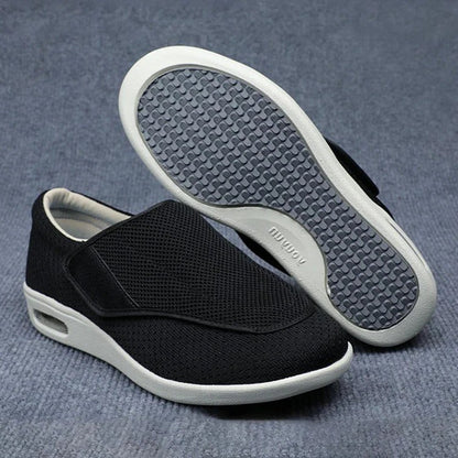 Wide Fit Comfort Shoes for Women in black