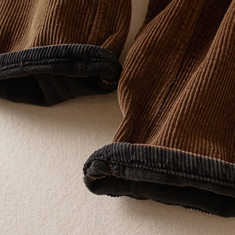 Close-up of the soft fleece lining